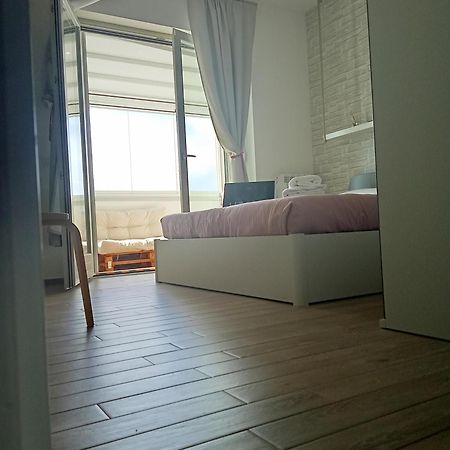 Residenze Ohana 피우미치노 외부 사진