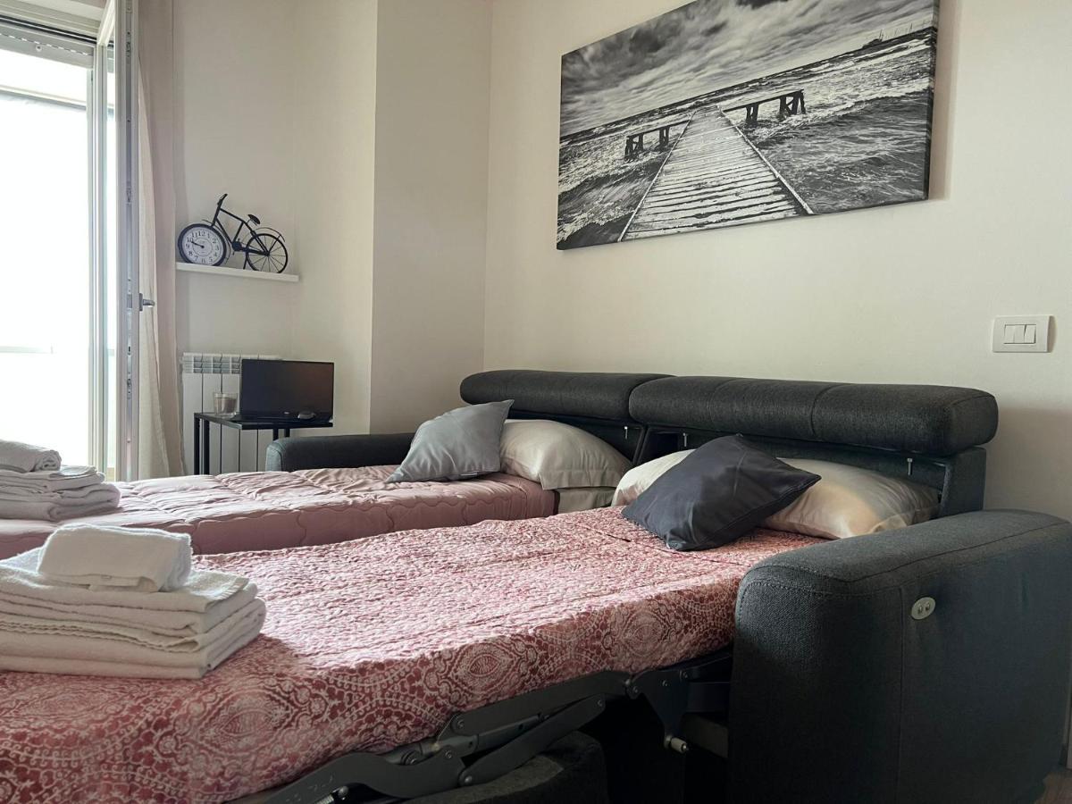 Residenze Ohana 피우미치노 외부 사진