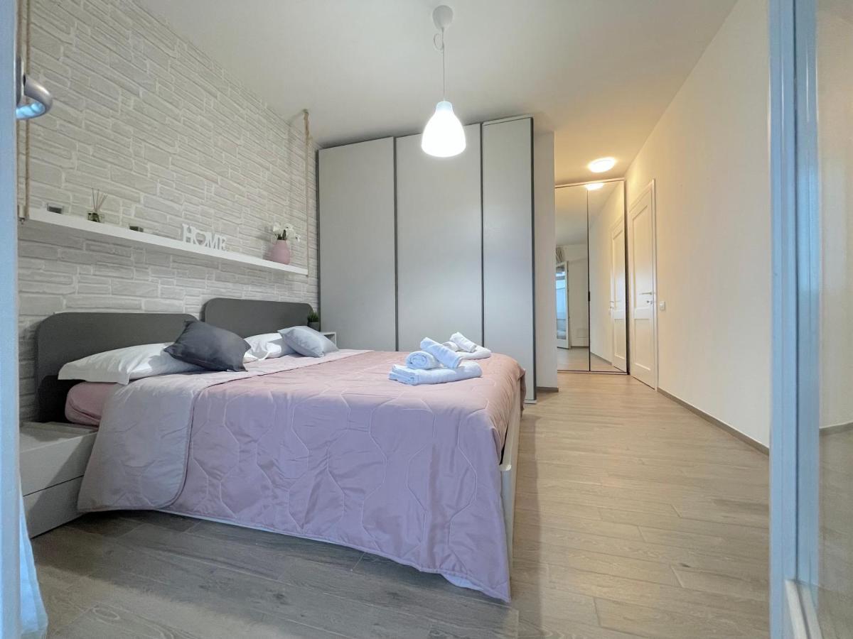 Residenze Ohana 피우미치노 외부 사진