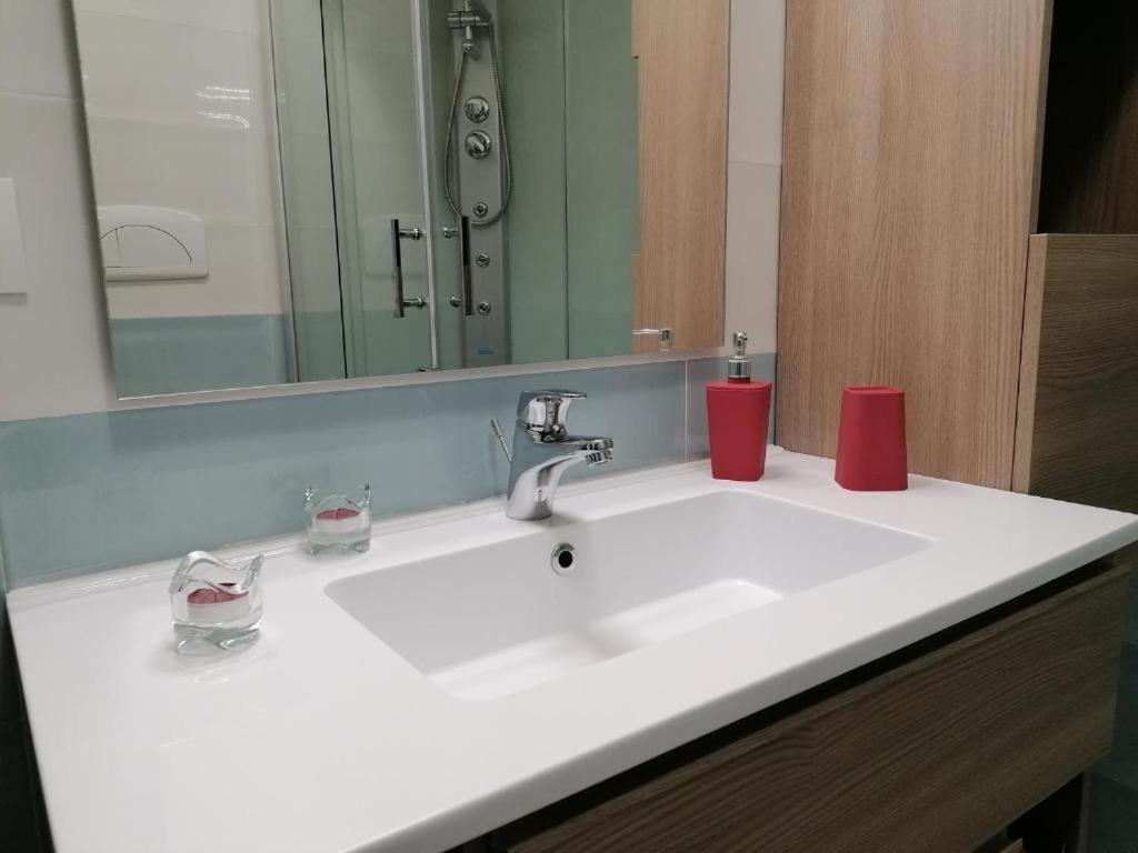 Residenze Ohana 피우미치노 외부 사진