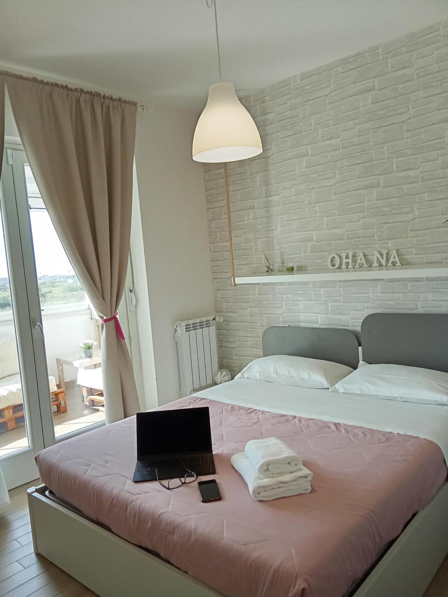 Residenze Ohana 피우미치노 외부 사진