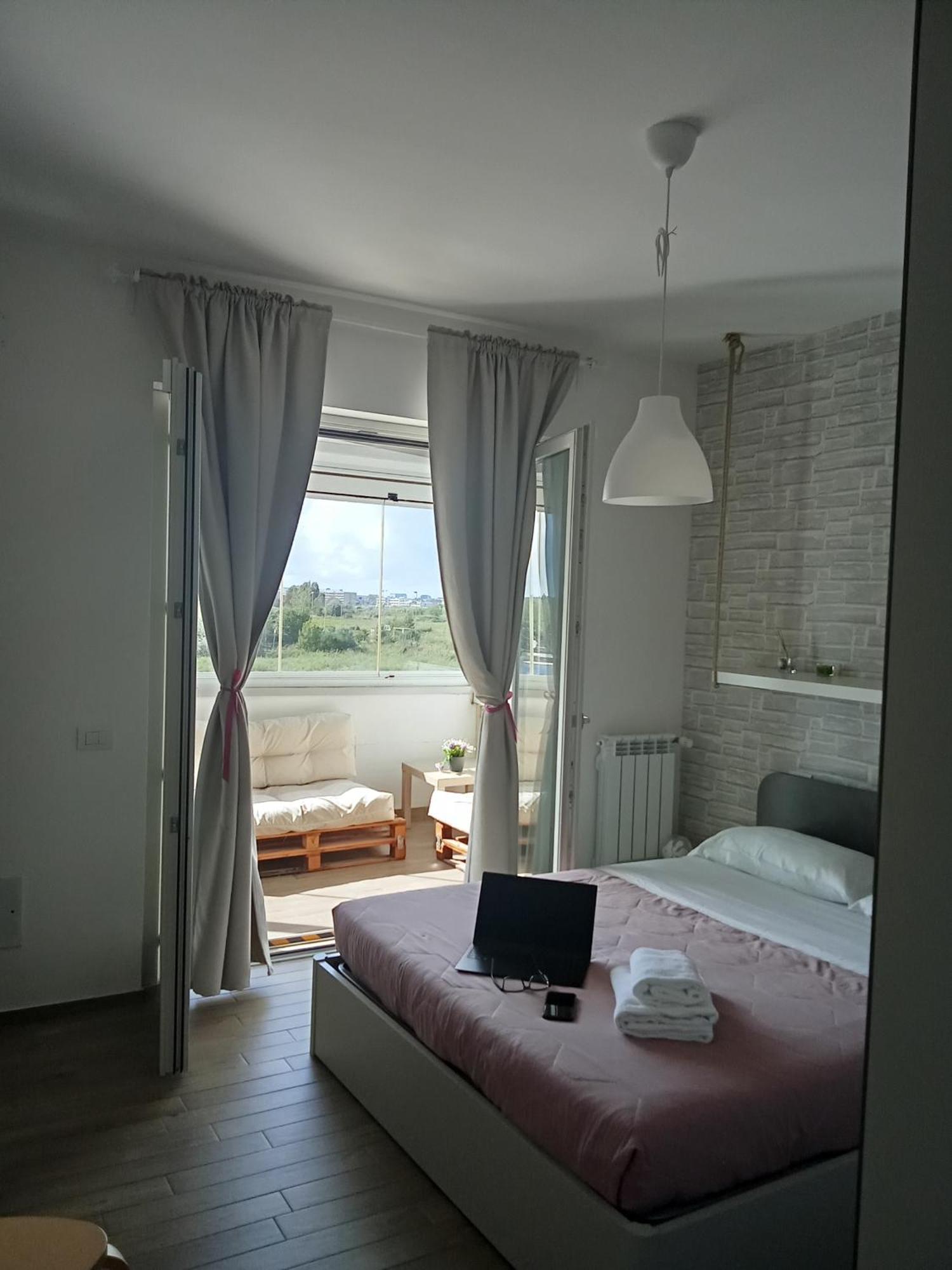 Residenze Ohana 피우미치노 외부 사진